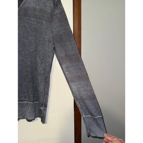 NWOT JOHN VARVATOS Artisan Cold Water Dyed V-Neck Sweater Sz Large - Picture 5 of 12